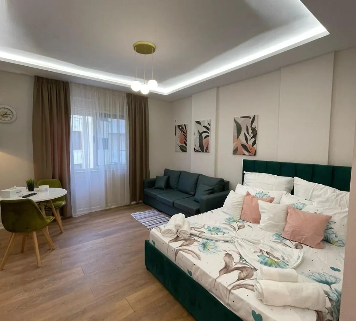 Apartment Apartagnes Durres Albania